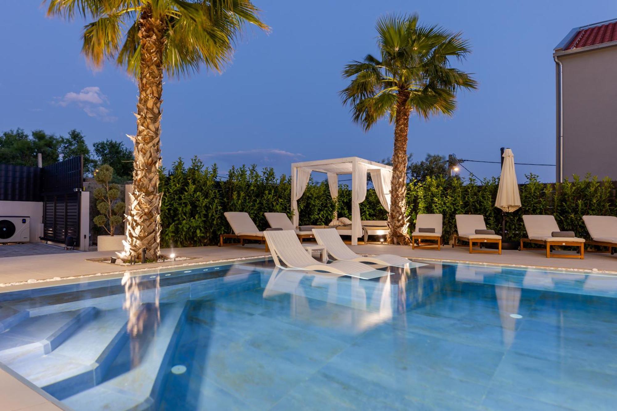 Luxury Villa My Wish With Pool Kaštel Stari Zewnętrze zdjęcie