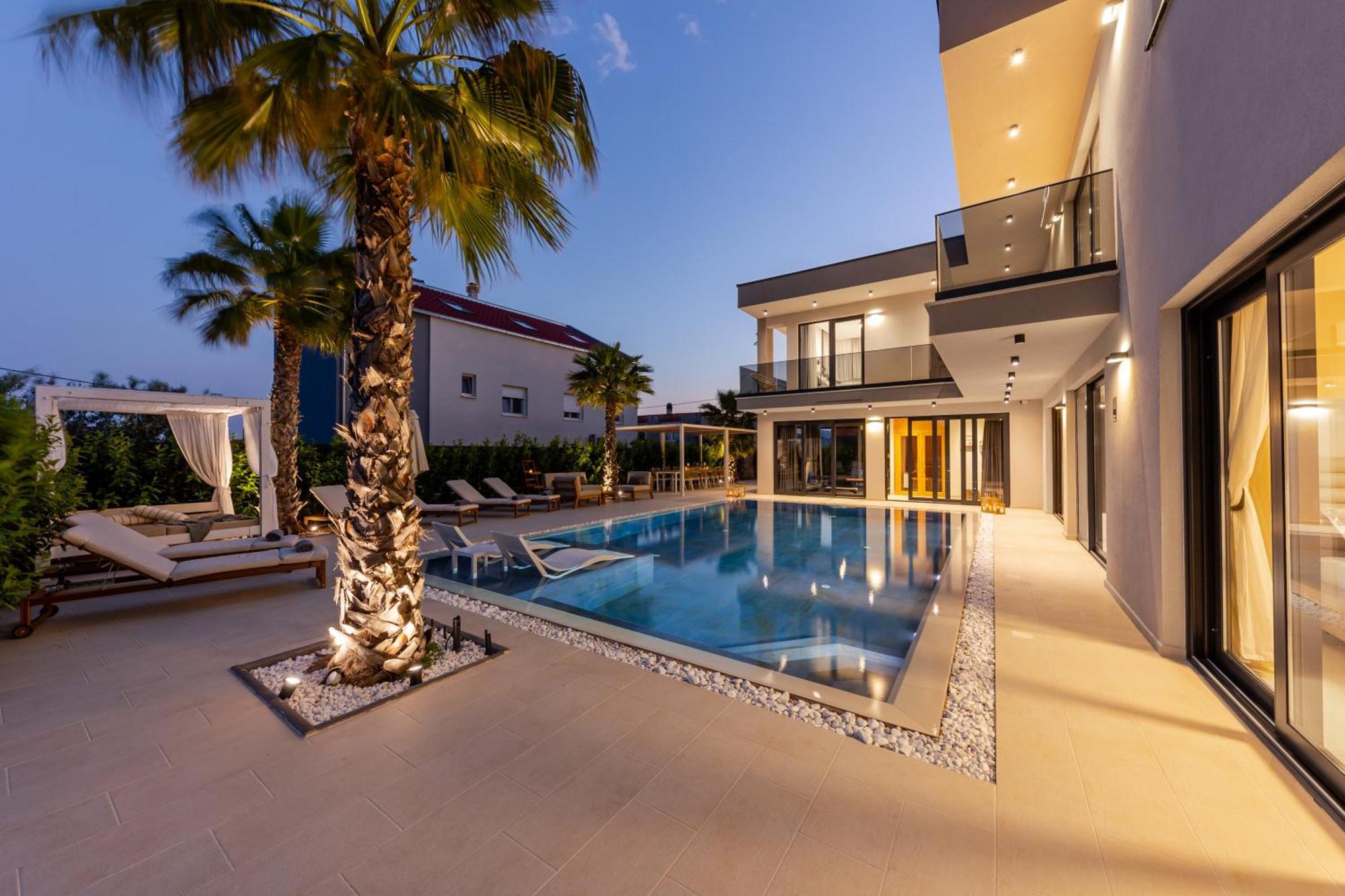 Luxury Villa My Wish With Pool Kaštel Stari Zewnętrze zdjęcie