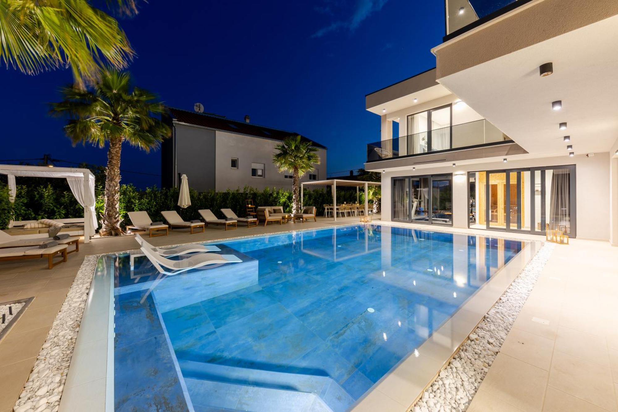 Luxury Villa My Wish With Pool Kaštel Stari Zewnętrze zdjęcie